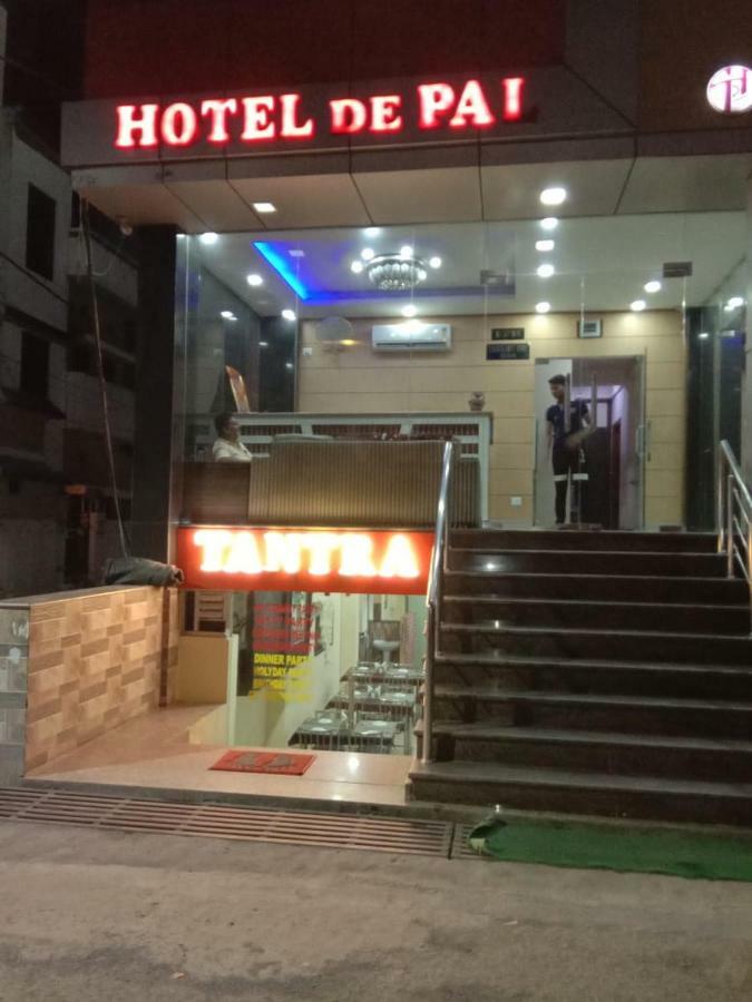 Adb Rooms Hotel De Pal Варанаси Экстерьер фото