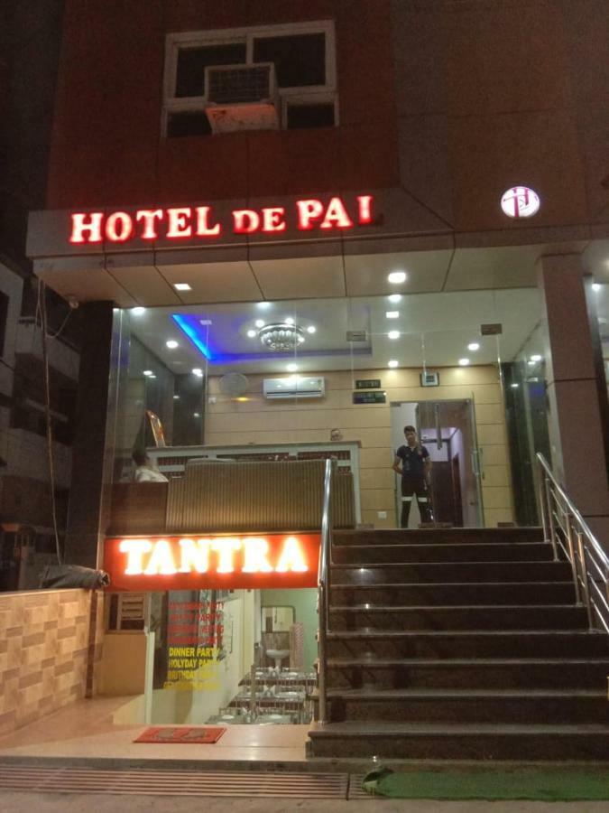 Adb Rooms Hotel De Pal Варанаси Экстерьер фото